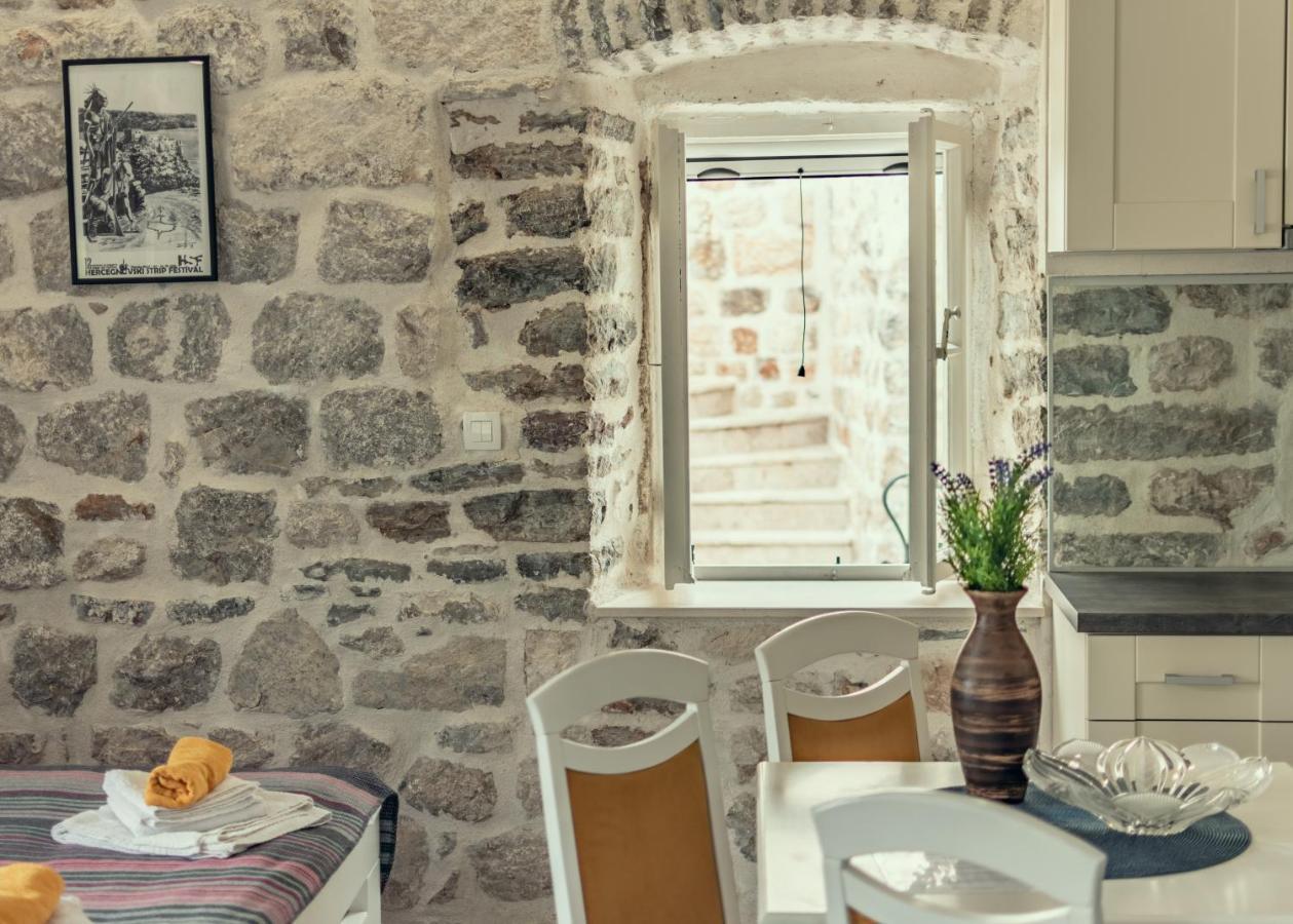 Sunny Port Apartment & Rooms Perast Esterno foto