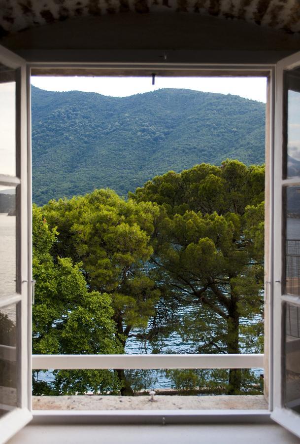 Sunny Port Apartment & Rooms Perast Esterno foto